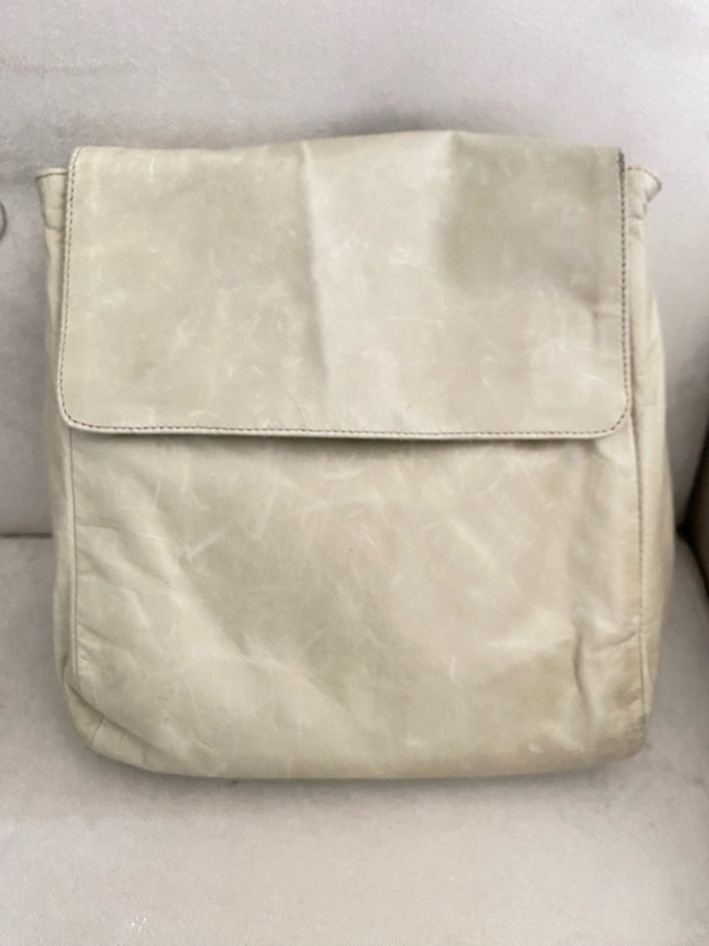 Vintage Rugby North America cream tan leather Crossbody made in Canada